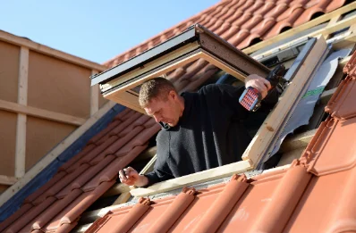 Pose de fenêtres de toit Velux à Channay